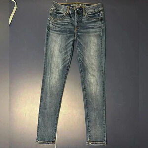 American Eagle Women’s Super Stretch Jeggings Size 6